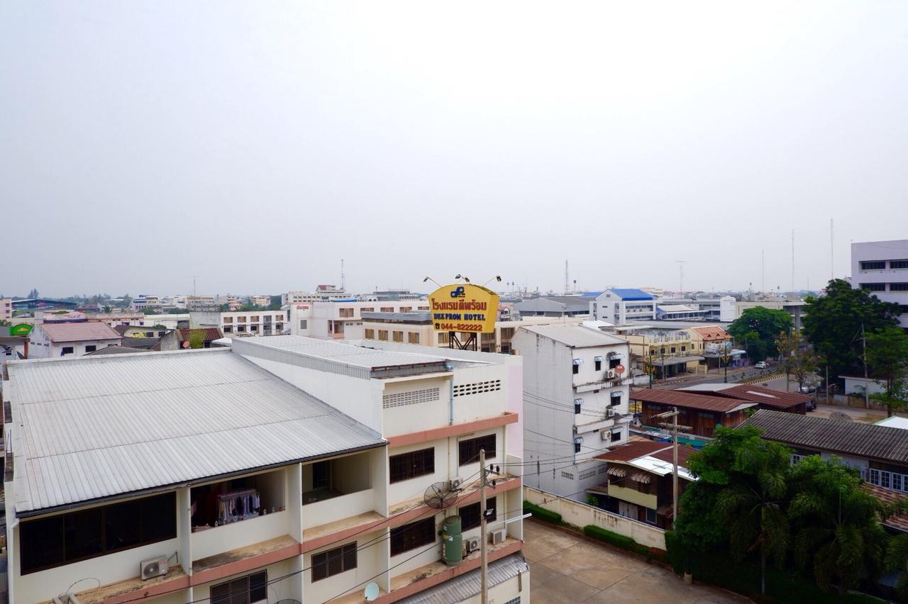 โรงแรมดีพร้อม ชัยภูมิ ภายนอก รูปภาพ