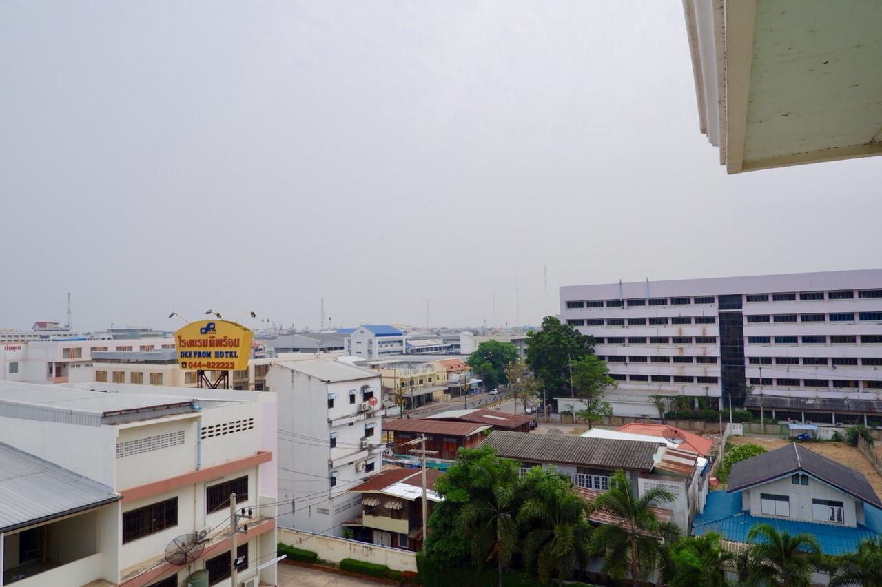 โรงแรมดีพร้อม ชัยภูมิ ภายนอก รูปภาพ